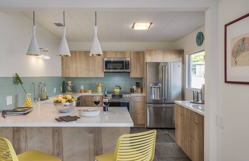 Racquet Club West House | PS HiddenFrey: Architecture, History in Iconic Mid-Century Frey Mini-Estate