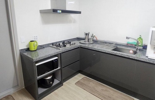Gapyeong House | pu leun cho won ui jib