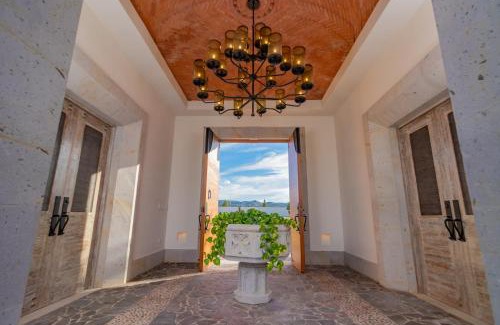 Parras de la Fuente Villa | Pueblo Vinícola Parvada by Lumina