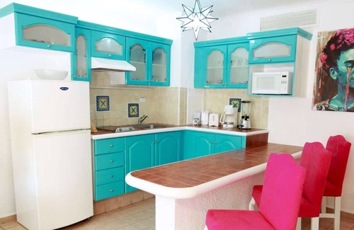 Puerto Vallarta Resort | Puerto Vallarta beach resort in the hotel zone - available Christmas 2025