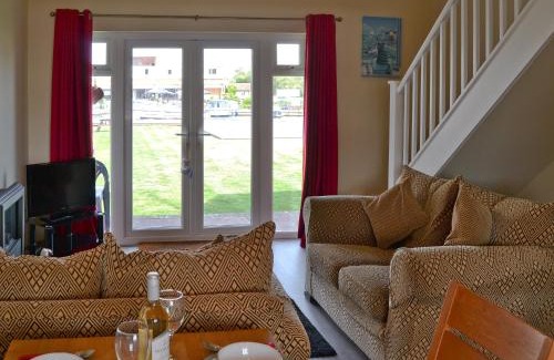 Wroxham House | Puffin Cottage