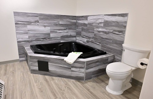 Turnagain Hotel | Puffin Inn of Anchorage