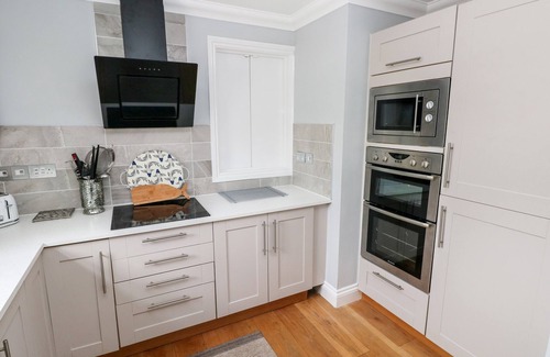 Tenby Cottage | Puffins