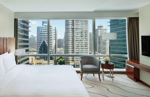 Dapuqiao Hotel | Pullman Shanghai Central-in XinTianDi & Yu Garden Area