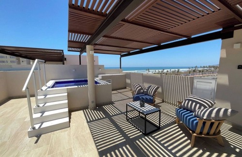 Puente del Mar Apartment | Punta Arena - Beach - Pool - WiFi - Jacuzzi