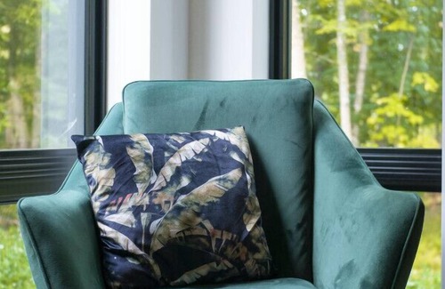 Potton House | Pur Nature Owl's Head and Spa