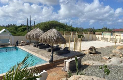 Noord Apartment | Pura Vida Aruba appartement Cama