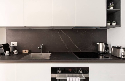 Lugano Condo | PURE LUX - Stylish and modern apartment with free parking