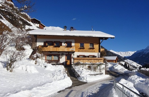 Moso in Passiria Apartment | Pure relaxation in the mountains!