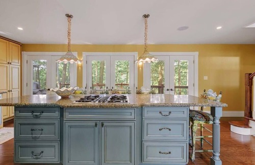 Muskoka Lakes House | Pure Serenity On Lake Rosseau