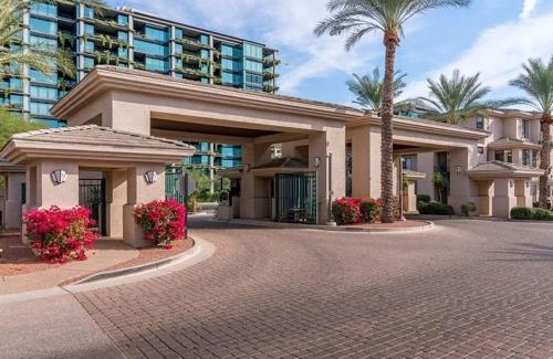 Kierland Apartment | Pure Suites Furnished Two Bed Apts Pool Gym Scottsdale Quarter Kierland Commons