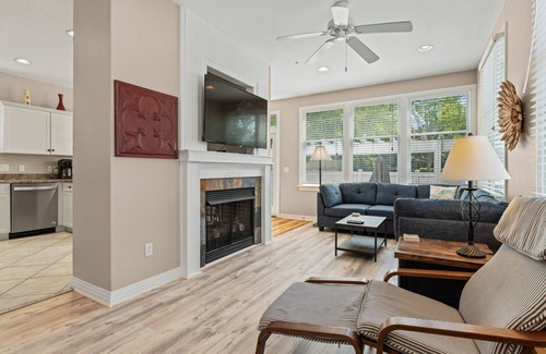 Bermuda Bay House | Purple Palace Devonshire Place Bermuda Bay, Pet Friendly, Resort Community in Kill Devil Hills
