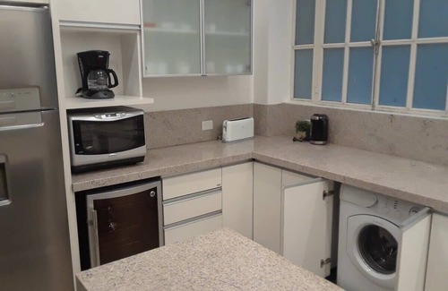 Retiro Apartment | Purple Rain - Elegant 2 Bedroom in Recoleta