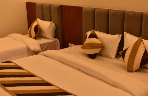 Village Hokra Hotel | pushkar mountain valley