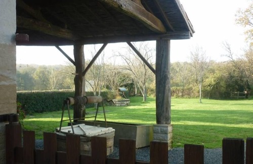 Puy-de-Serre House | Puy De Serre:House for 6 near MERVENT