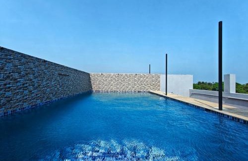 Kuilapalayam Hotel | PV Tower - Auro Beach