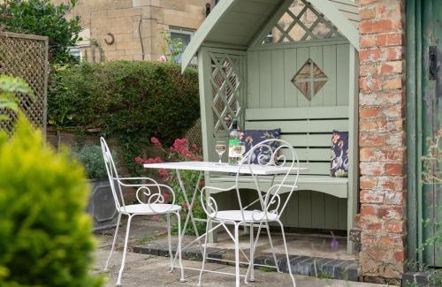 Winchcombe House | Pyatt's Pad