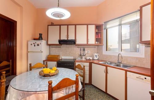 Pylos House | Pylos Sunset Retreat With Panoramic Sea Views