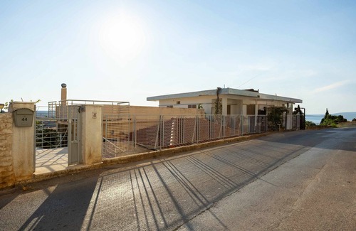 Pylos House | Pylos Sunset Retreat With Panoramic Sea Views