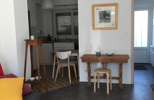 Mulhouse House | Pyramides, maison de ville de charme 6pers, 2 Chambres, terrasse