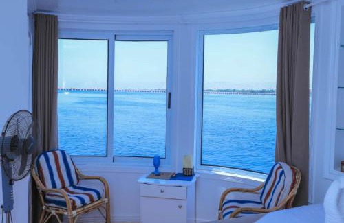 Luxor Boat Rental | Pyramids Dahabiya