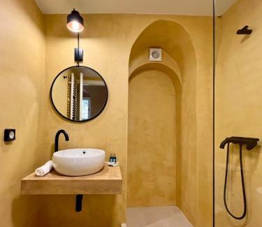 Kambos Apartment | Pyrgos Rodocanachi Πύργος Ροδοκανάκη