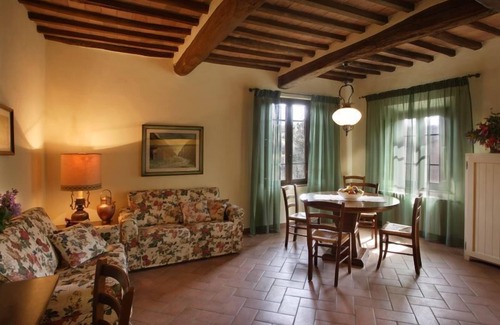 Montaione Hotel | PYRUS - First floor apartment 75 m2
