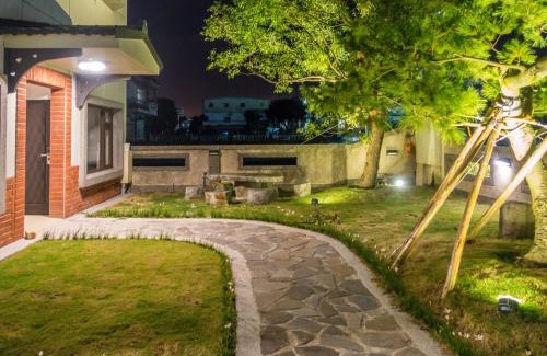 Wujie Hotel | Qing Ping Jn Humanities Hall青萍居人文會館