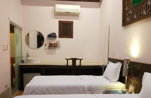 Jinhu House | Qiong Lin 105-1 Homestay