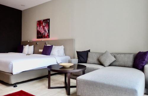 Damansara Perdana Hotel | Qliq Damansara Hotel
