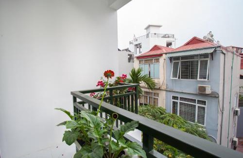 Cong Vi Apartment | QMP-Deluxe Serviced Apartment in Ba Dinh