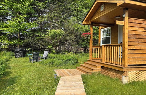 West Quaco Cottage | Quaco Cottages - The Waterloon