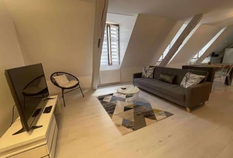 Dieppe Apartment | QUAI 65 , 3 pièces sur le port, à 250 m de la rue piétonne et de la mer