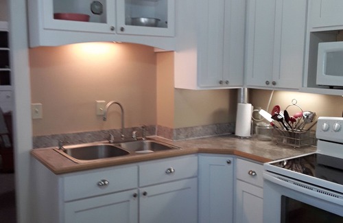 Deer Lodge House | Quaint and Comfortable