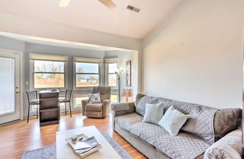 Oak Harbor Apartment | Quaint Couples Escape Pool, Near Lake Erie!