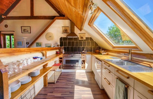 Ferce House | Quaint Holiday Home in Ferce