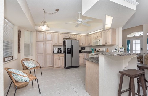 South Gulf Cove House | Quaint SW Florida Getaway. Close to Boca Grande