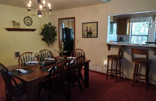 Pinetop Villa | Quality Hill Resort Villa, Spacious 3 Bedroom Town Home Sleeps 8