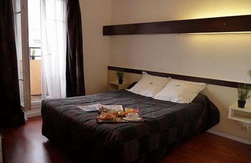 Les Chalets - Saint-Aubin - Saint-Etienne Hotel | Quality Hotel Toulouse Centre