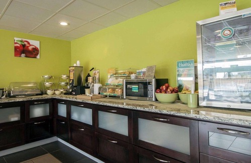 El Paso Hotel | Quality Inn And Suites