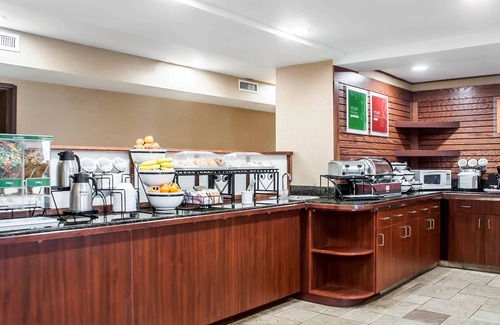 Dunkirk Hotel | Quality Inn Dunkirk