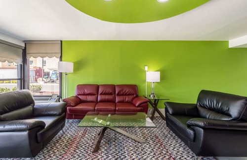 Franklin Hotel | Quality Inn Franklin - Cool Springs Area