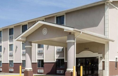 Topeka Hotel | Quality Inn I-70 at Wanamaker