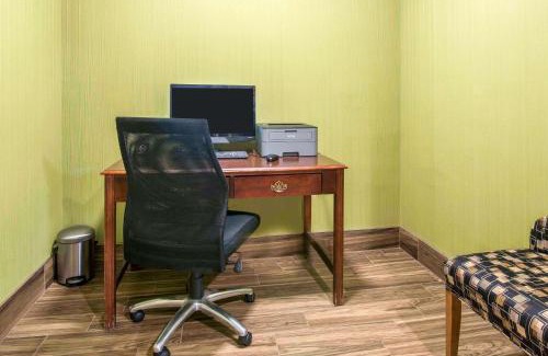 Loudon Hotel | Quality Inn Loudon-Concord