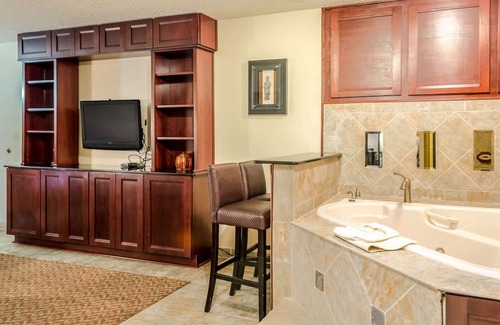 Kreole Hotel | Quality Inn Moss Point - Pascagoula