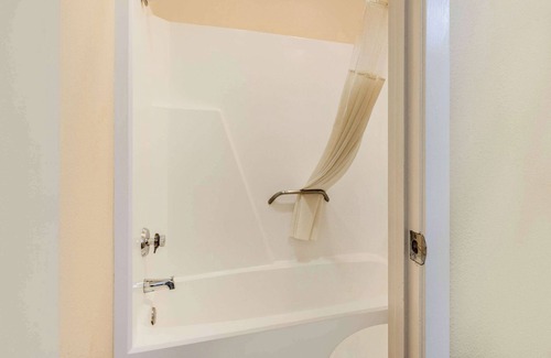 Ozona Hotel | Quality Inn Ozona I-10