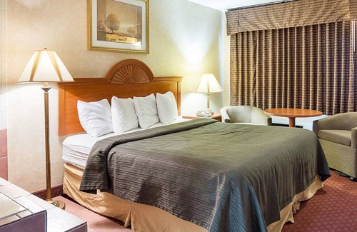 Petersburg Hotel | Quality Inn Petersburg Fort Lee Area