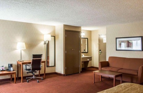 Springboro Hotel | Quality Inn Springboro West