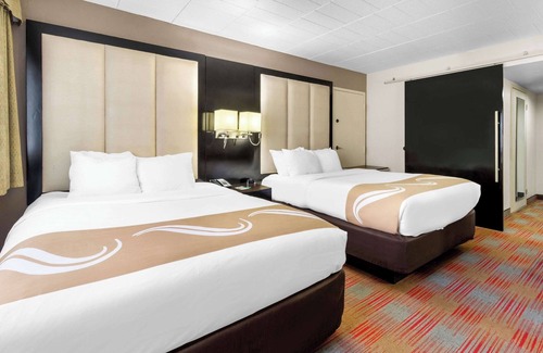 Altoona Hotel | Quality Inn & Suites Altoona