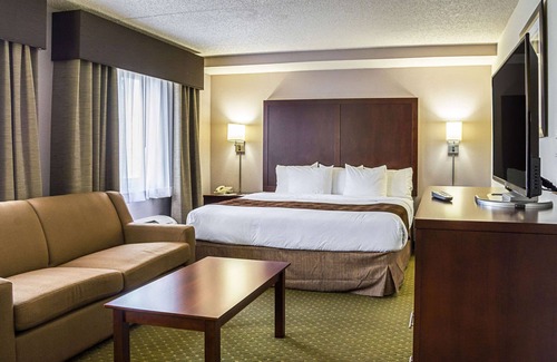 Sunnyside Hotel | Quality Inn & Suites Clackamas – Portland